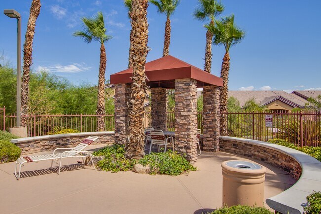 Building Photo - 8250 N Grand Canyon Dr