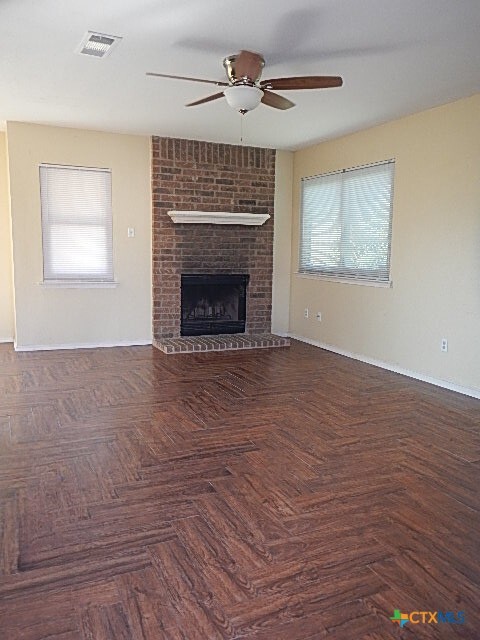 Building Photo - 5011 White Rock Dr