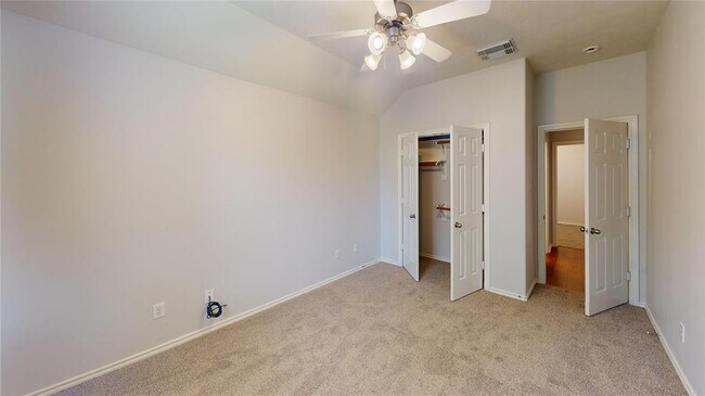 Building Photo - 21723 Chanas Ct