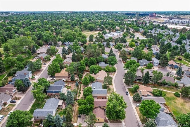 Building Photo - 11467 E Amherst Cir S