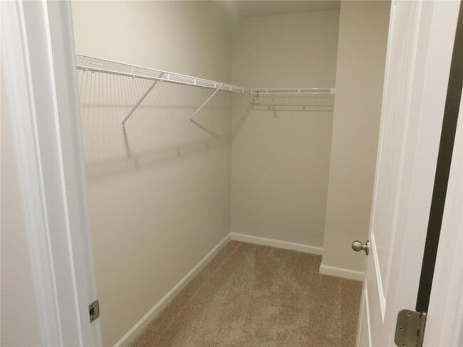 Building Photo - 2514 Acacia Walk