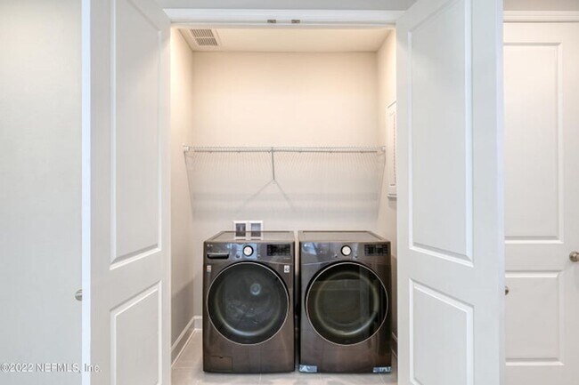 Building Photo - 55 Bluebonnet Way