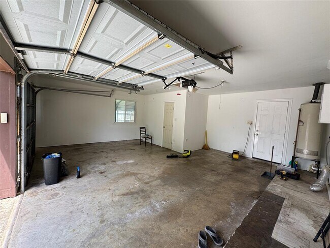 Building Photo - 4801 Fairhaven St
