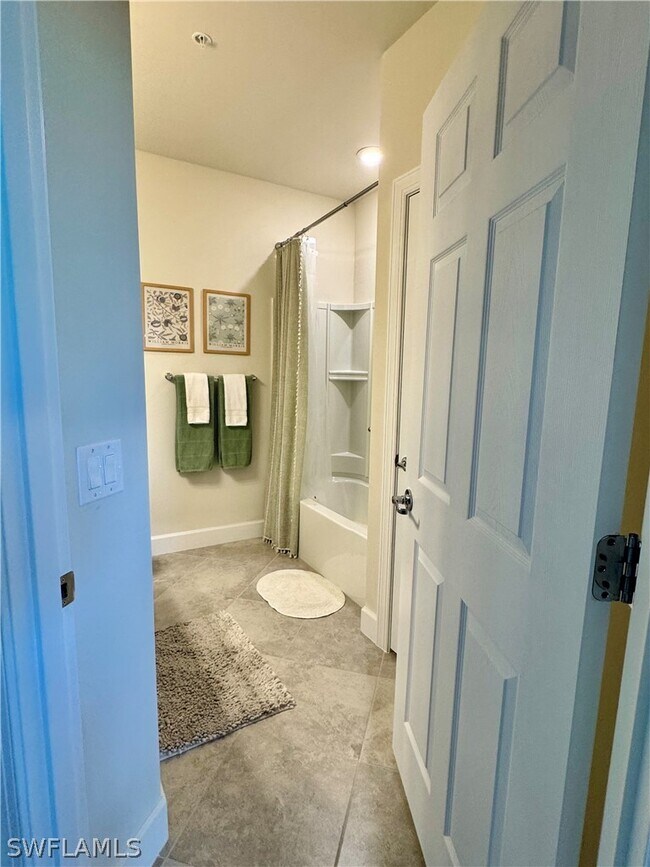 Building Photo - 5690 Mayflower Way