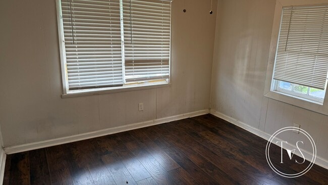 Building Photo - 710 Fruit St