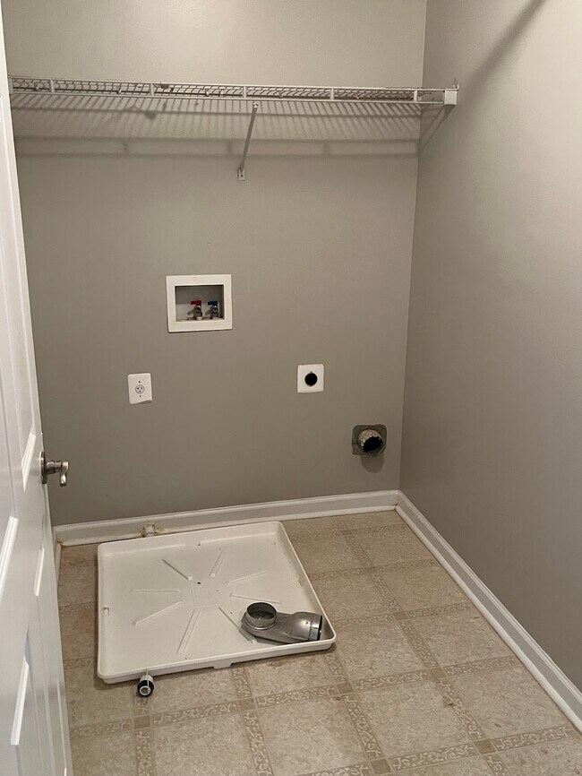 Building Photo - 2109 Bucolic Ct