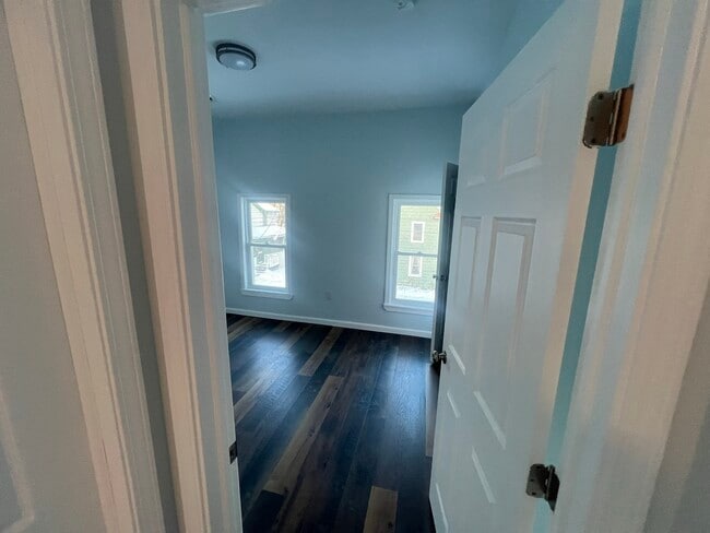 Building Photo - 59 West Ave