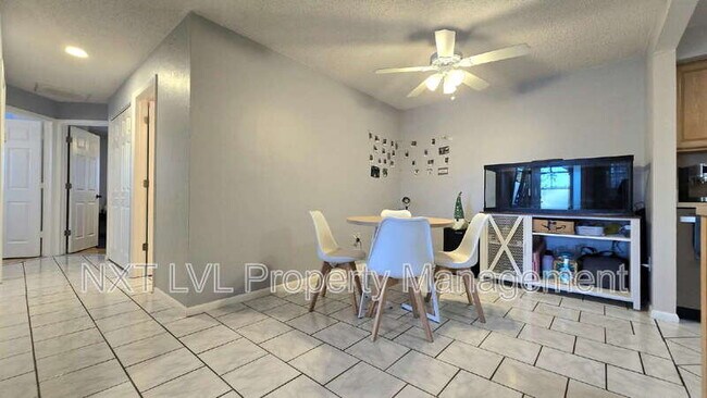 Building Photo - 6146 Principia Dr