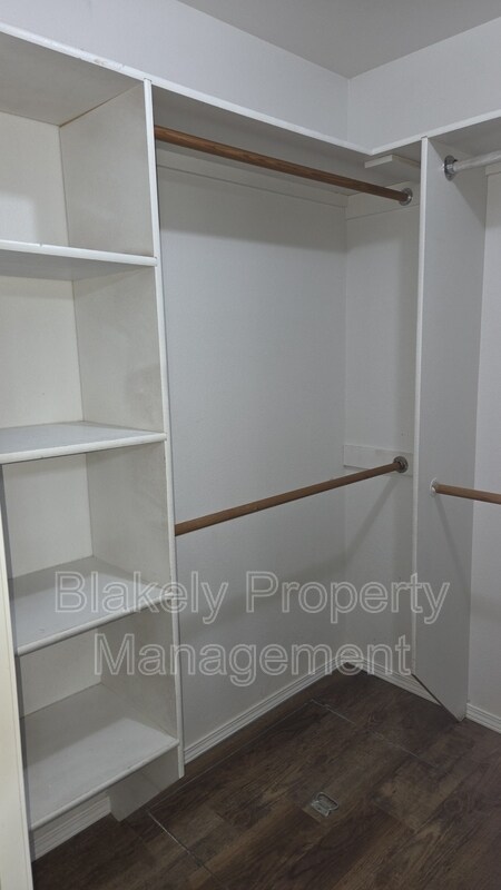 Building Photo - 2263 E Clarene St