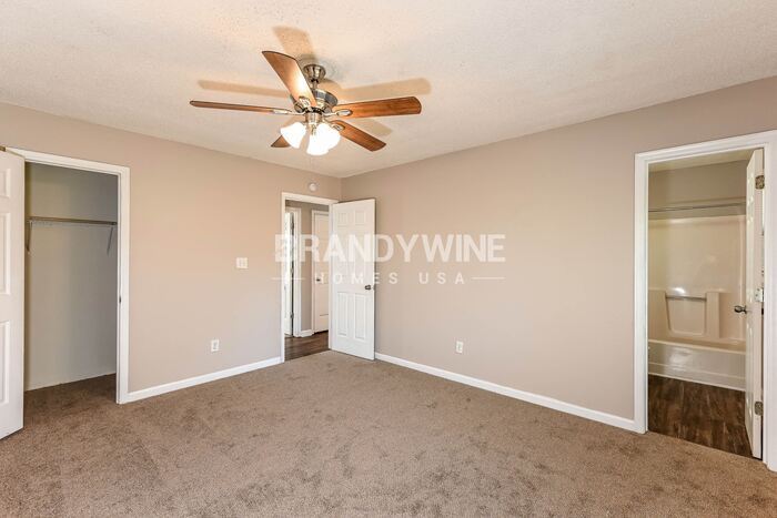 Building Photo - 29 Briarcliff Pl