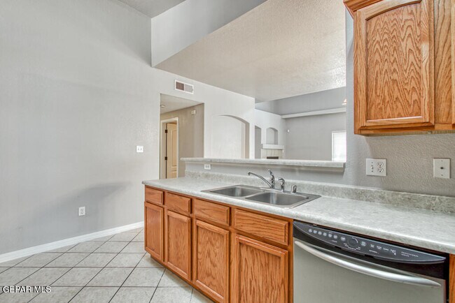 Building Photo - 12760 Tierra Alexis Dr