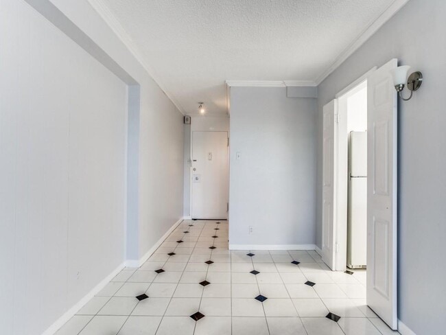 Building Photo - 3883 Turtle Creek Blvd