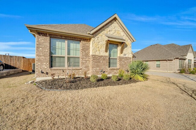 Building Photo - 4409 Dandelion Ln