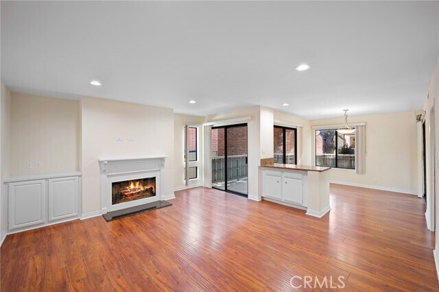 Building Photo - 1166 Rosedale Ave