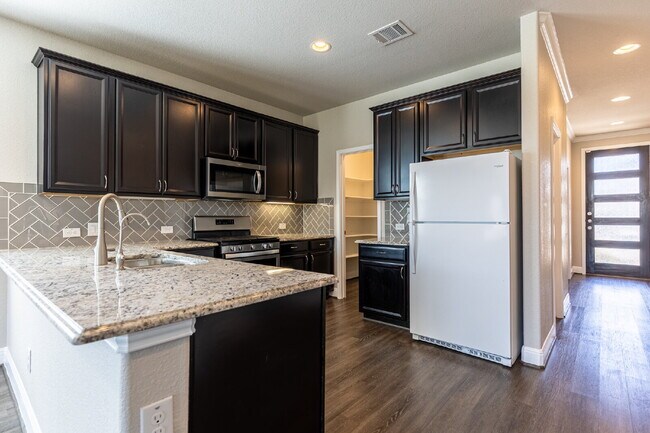 Building Photo - 12606 Elemina Trl