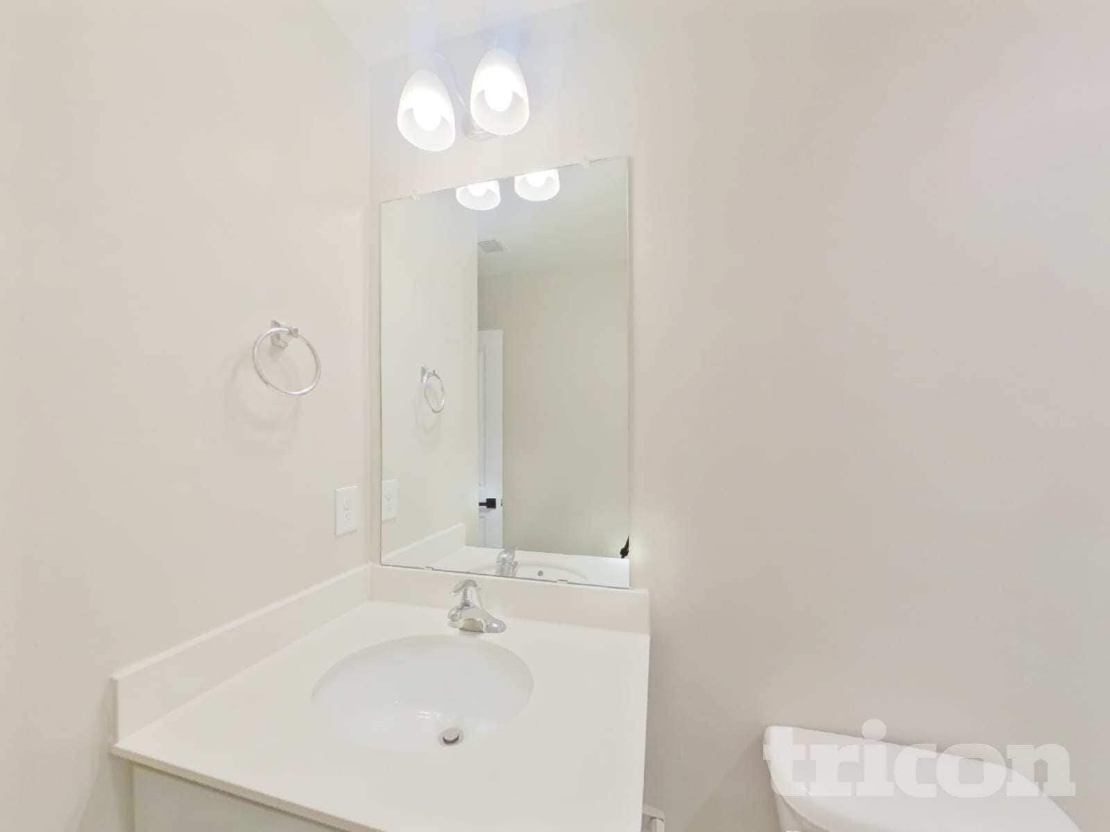 Building Photo - 271 Millen Dr