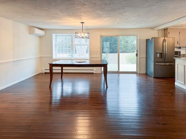 Building Photo - 33 Green House Rd