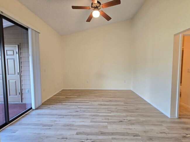 Building Photo - Cozy 2 bed/ 2 bath Villa in Beekman Lakes ...
