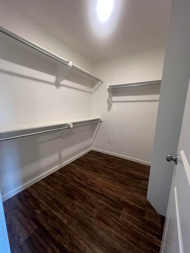 Building Photo - 2101 Kirksey Ave