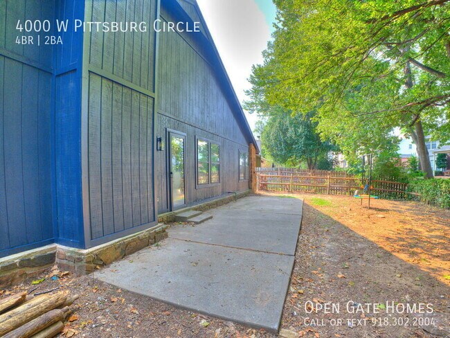 Building Photo - 4000 W Pittsburg Cir