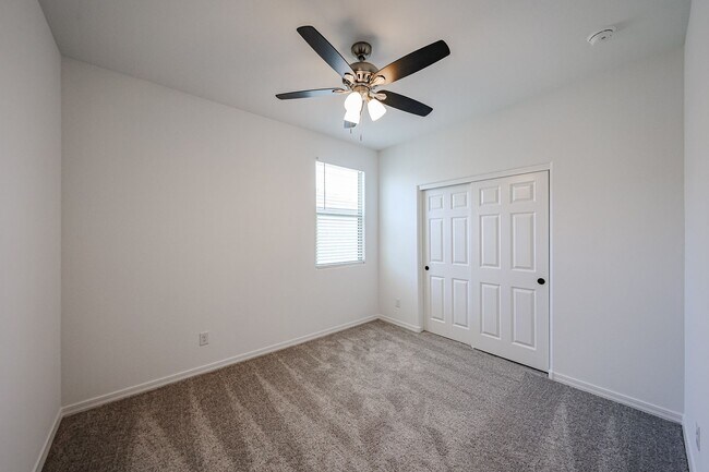 Building Photo - Modern Mountainside Living: Stunning New 4-Bedroom Home in Estrella Crossing! 3 CAR GARAGE!