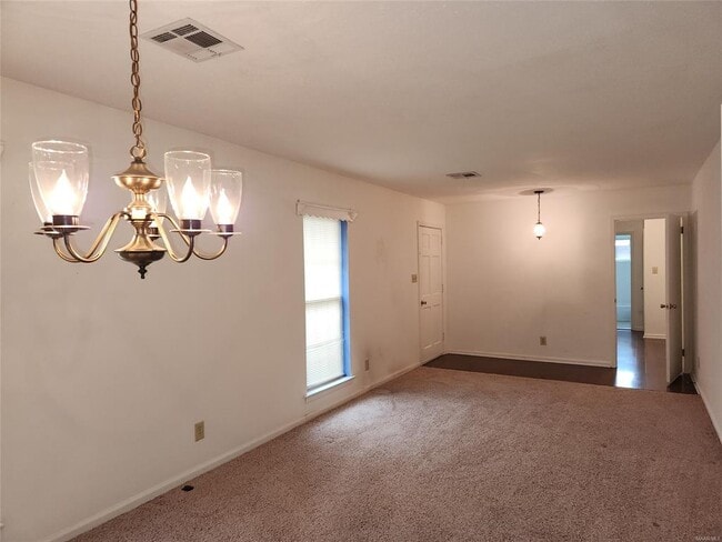 Building Photo - 117 Alecia Dr