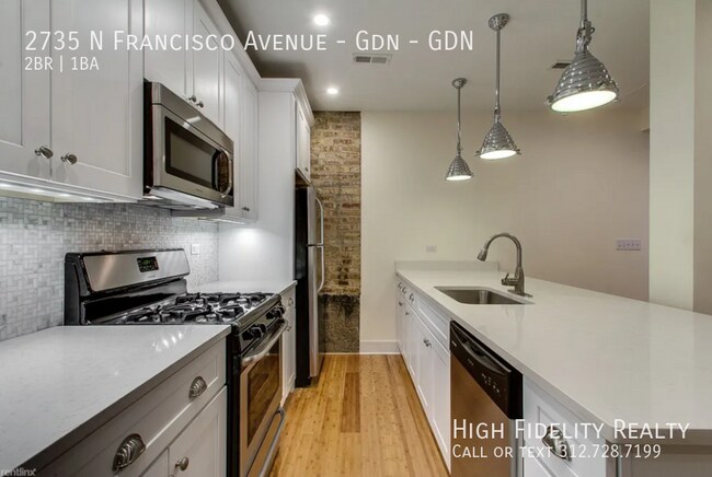 Building Photo - 2735 N Francisco Ave