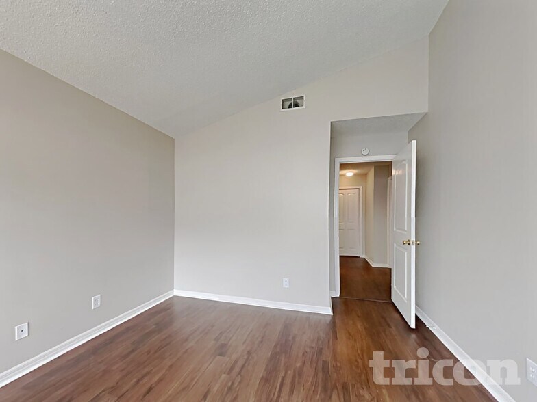 Building Photo - 4514 Cabbage Palm Dr