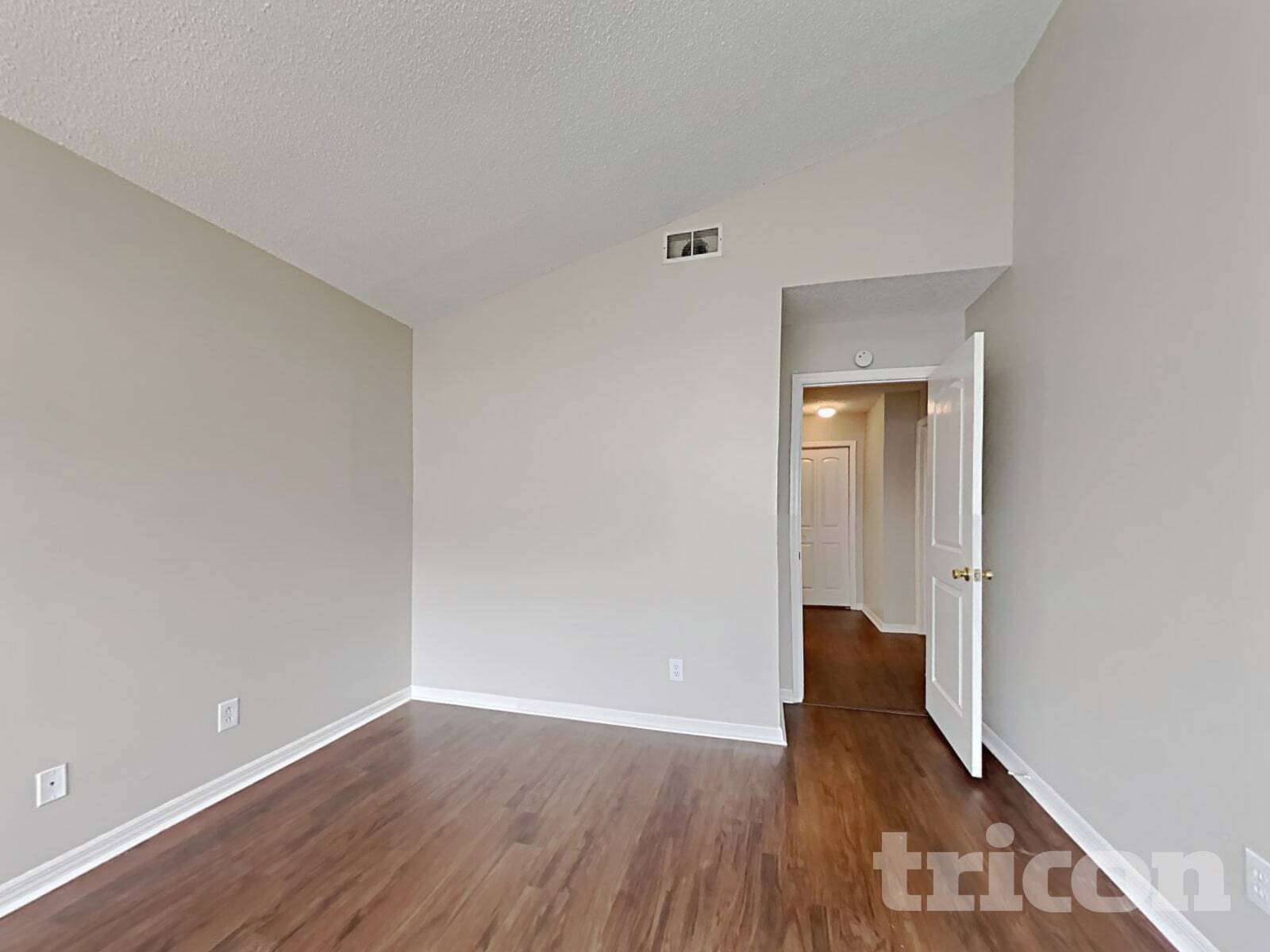 Building Photo - 4514 Cabbage Palm Dr