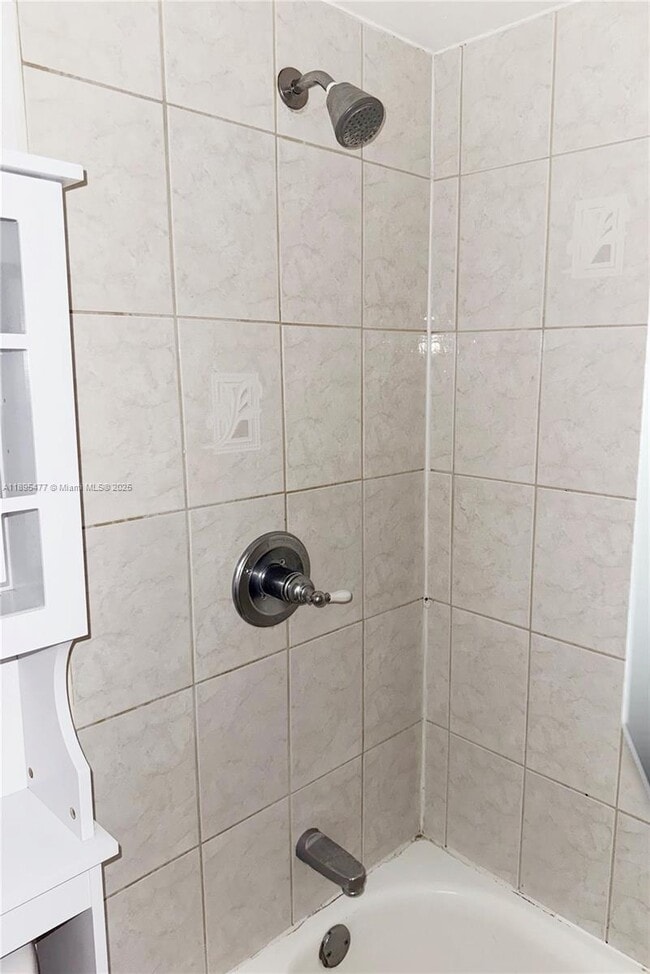 Building Photo - 6024 NW 172nd Terrace