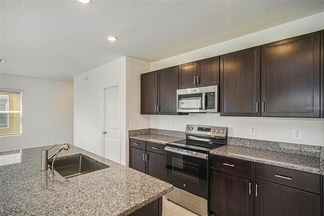 Building Photo - 2871 Silver Scallop Lp