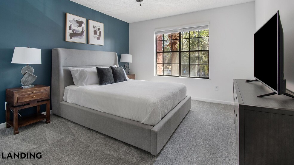 Building Photo - 10263 Whispering Forest Dr