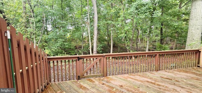 Building Photo - 75 Ashford Dr