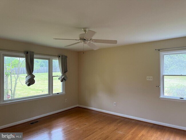 Building Photo - 1707 Merrifields Dr