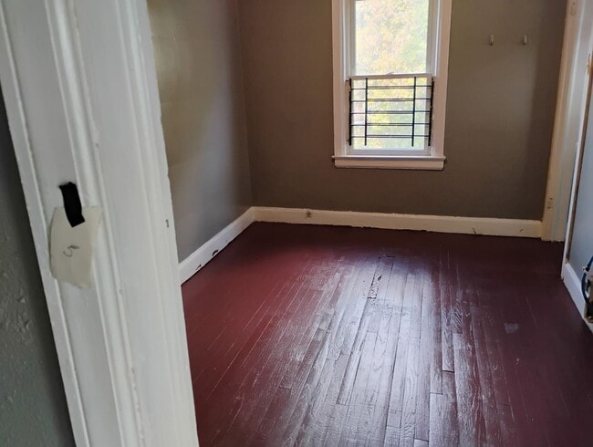 Building Photo - 3 Bedroom Home In Detroit