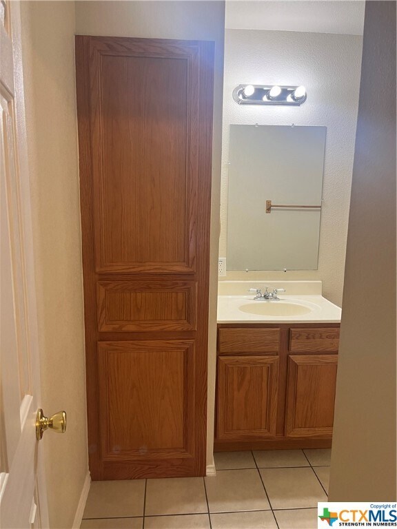 Building Photo - 1031 Helen Dr