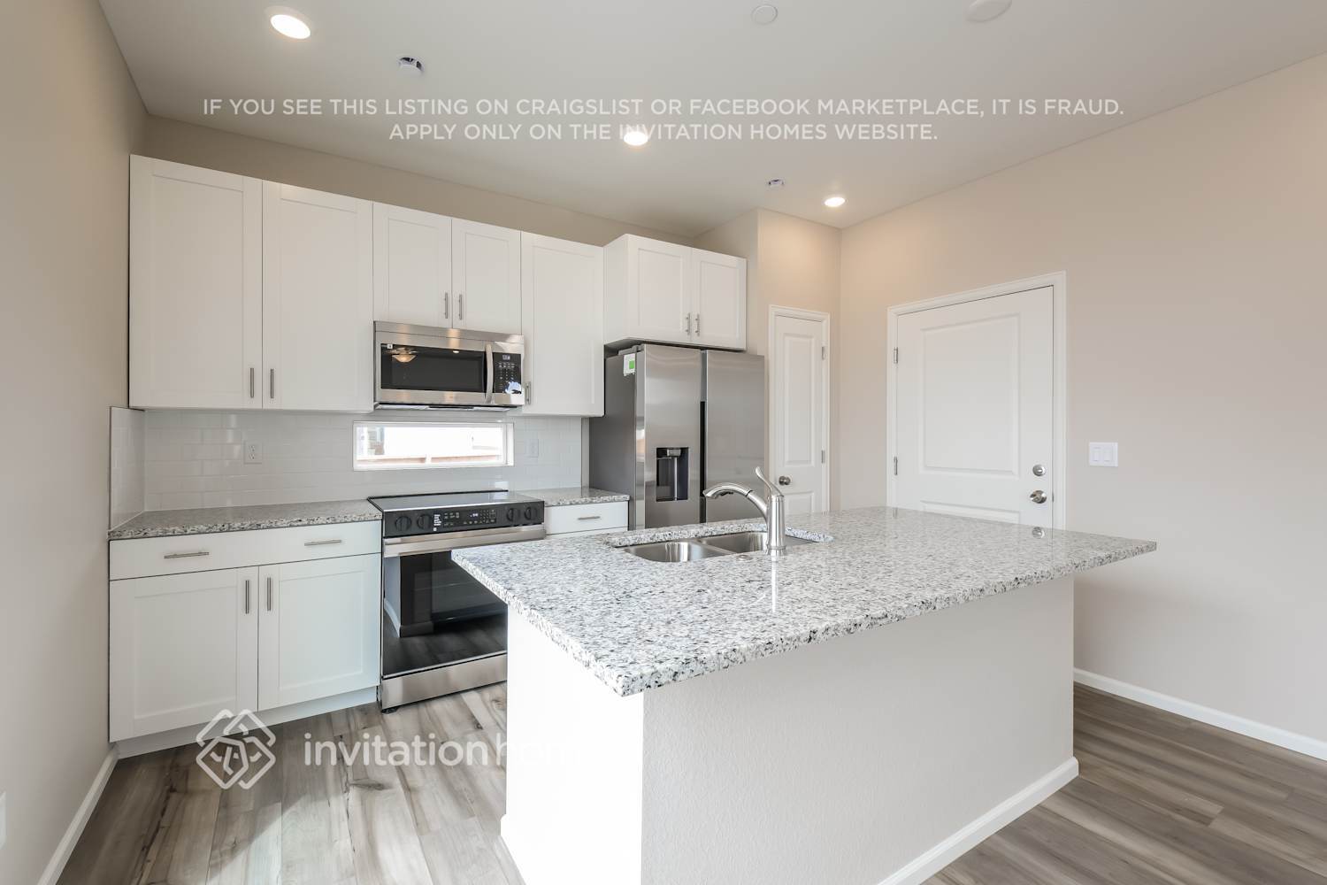 Building Photo - 10168 Scranton Ct