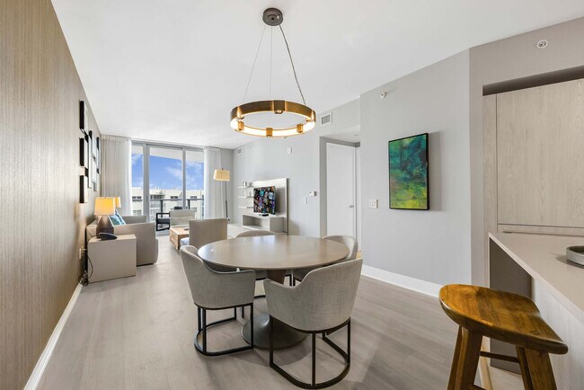 Building Photo - 4111 S Ocean Dr