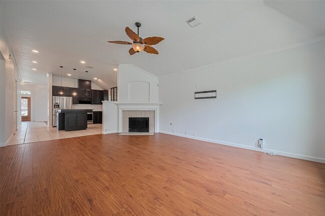Building Photo - 11042 Sentry Ct