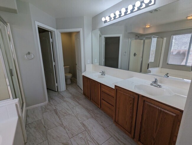 Building Photo - 7629 Concord Heights St