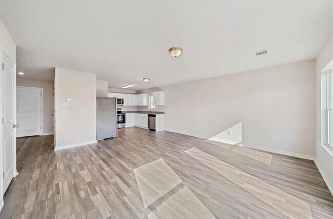 Building Photo - 15708 Del Norte Dr