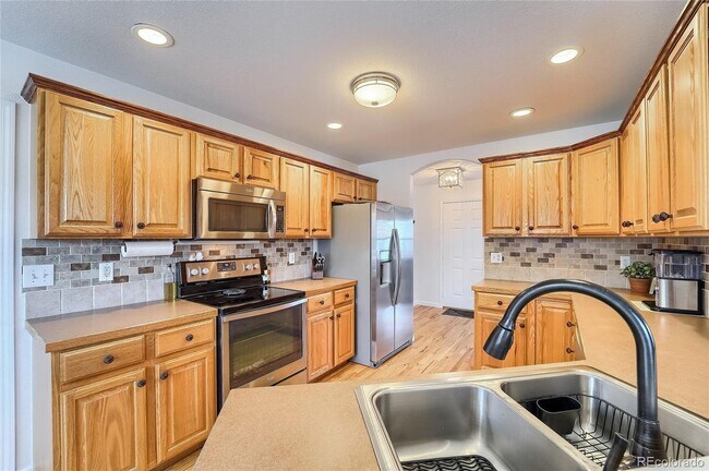 Building Photo - 1320 61st Ave