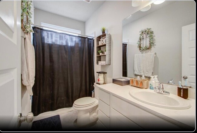 Building Photo - 11914 McCallister Run Dr