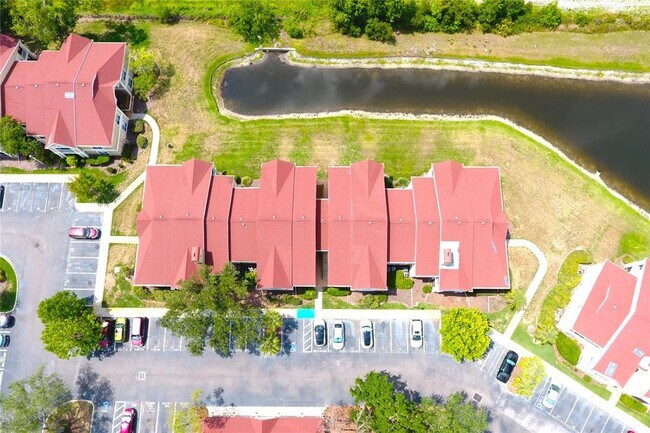 Building Photo - 9481 Highland Oak Dr