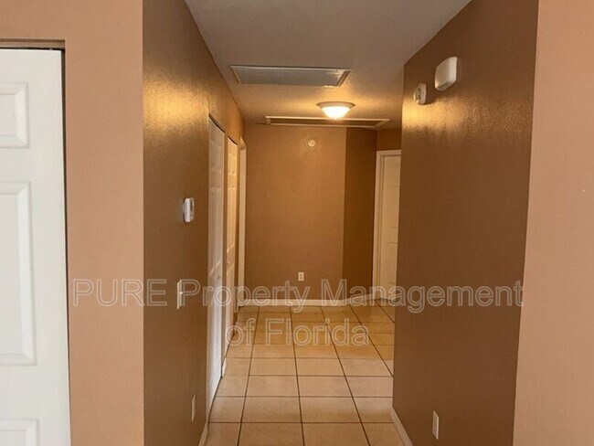 Building Photo - 11960 SW 45 St