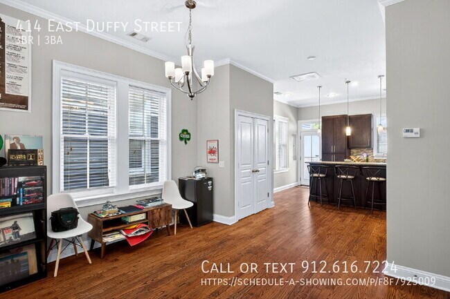 Building Photo - 414 E Duffy St