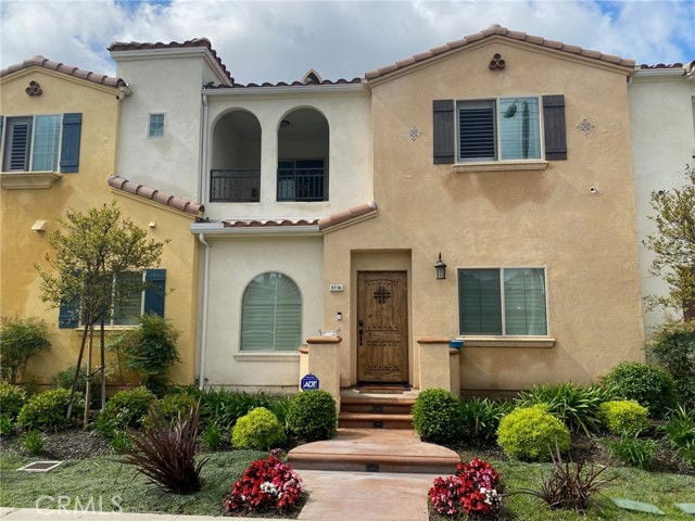 Building Photo - 9116 Florence Ave