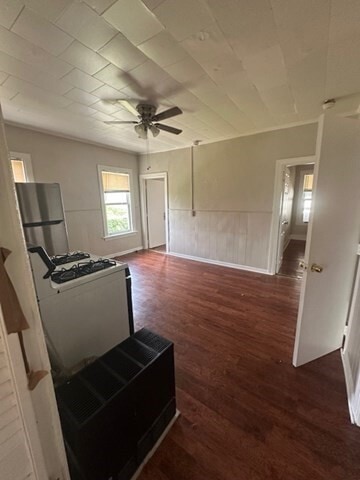 Building Photo - 25 Columbia St