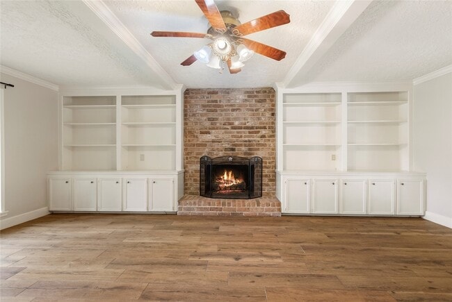 Building Photo - 8215 Winding Hill Ln