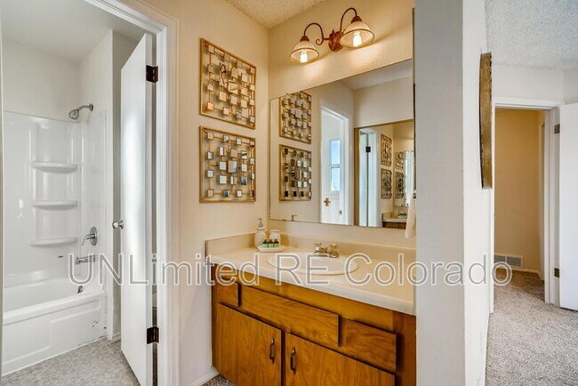 Building Photo - 4039 S Nucla Way